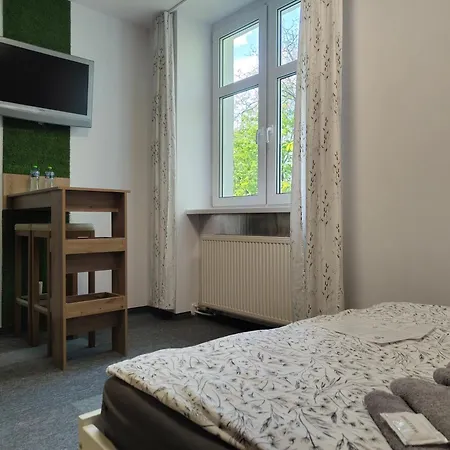 Furhouse Apartment *